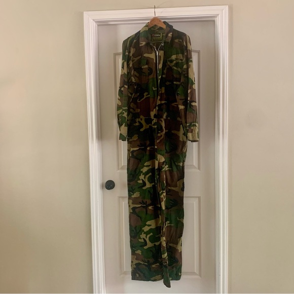 Hunters Choice Men’s Lightweight Coveralls Size XL - Picture 1 of 5